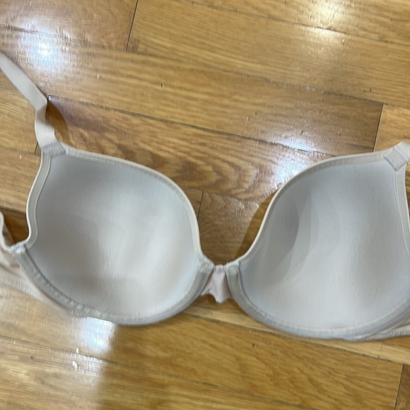 Washed and never worn bra - Picture 3 of 3
